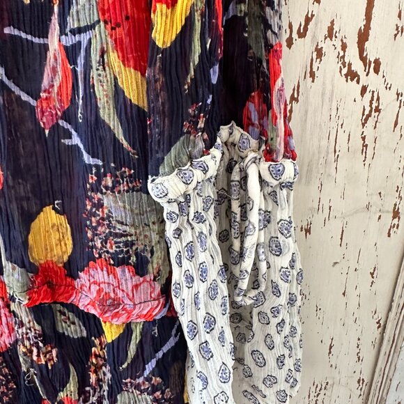 Free People Floral Sheer Women's Top - Picture 7 of 8